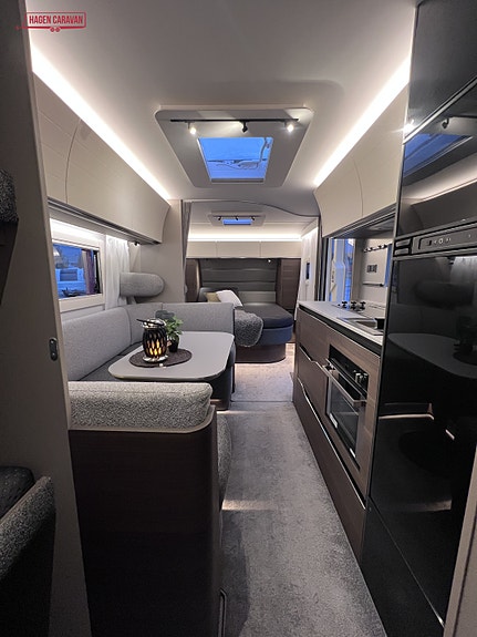 Adria Alpina 663 PT 19 of 21