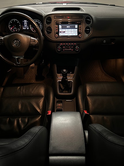 Volkswagen Tiguan 4 of 30