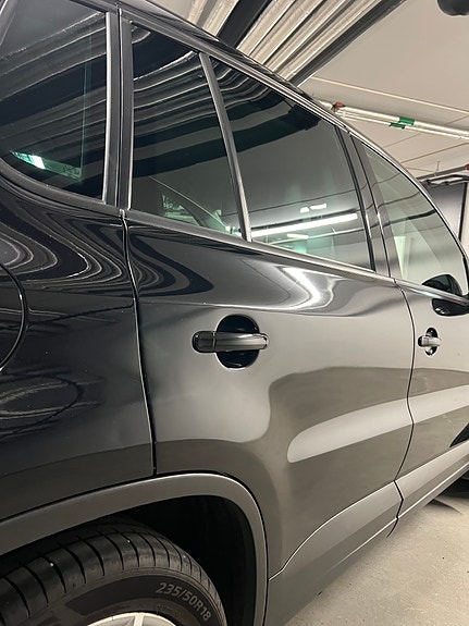 Volkswagen Tiguan 18 of 30