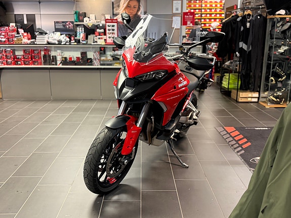 Ducati Multistrada V4S 6 of 13