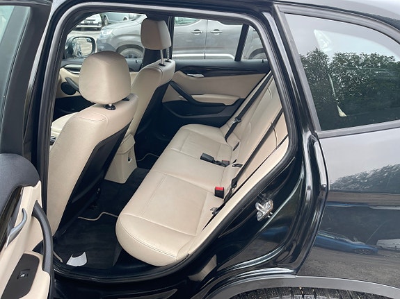 BMW X1 24 of 30