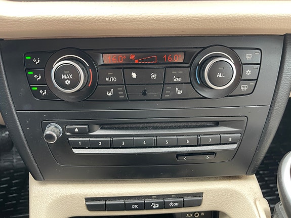 BMW X1 21 of 30