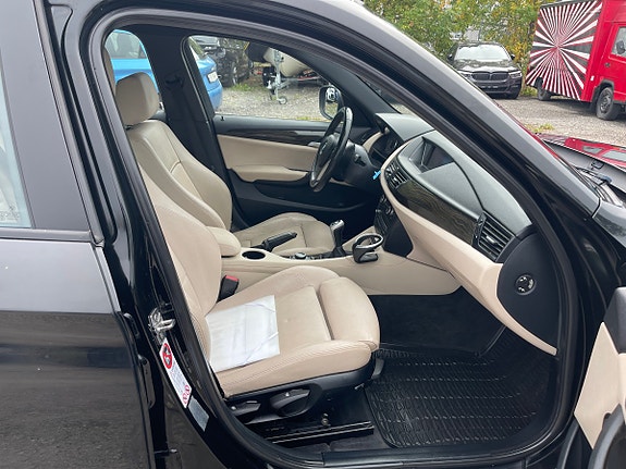 BMW X1 28 of 30