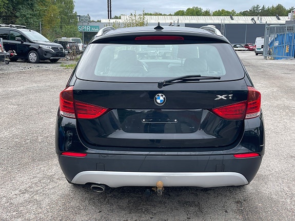 BMW X1 3 of 30