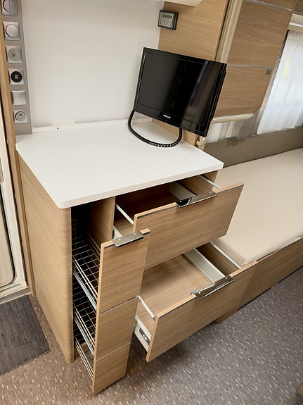 Adria ADORA 572 UT  – VELDIG VELHOLDT! ALDE, ELEKTRISK GULVVARME OG MOVER 24 of 30