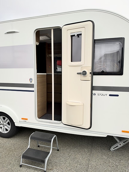 Adria ADORA 572 UT  – VELDIG VELHOLDT! ALDE, ELEKTRISK GULVVARME OG MOVER 2 of 30