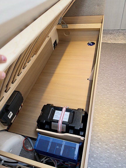 Adria ADORA 572 UT  – VELDIG VELHOLDT! ALDE, ELEKTRISK GULVVARME OG MOVER 16 of 30