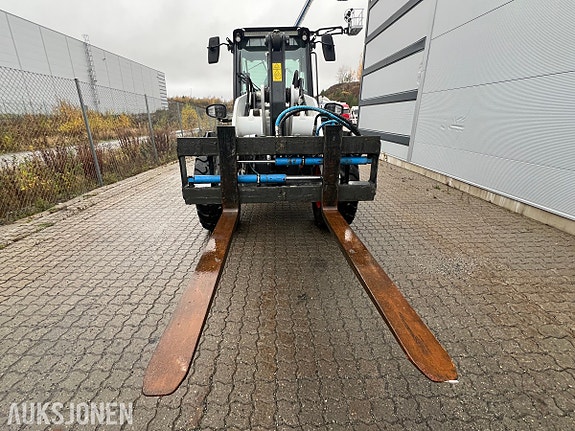 Bobcat L95 hydrauliske gaffler, lite timer! 8 of 30