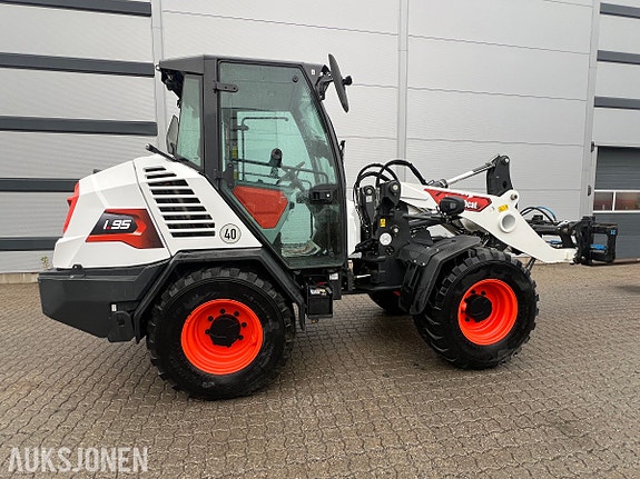 Bobcat L95 hydrauliske gaffler, lite timer! 6 of 30