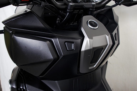 VOGE SR450X ** ADV SCOOTER/VERDENS NYHET/RESERVER NÅ/A2** 15 of 18