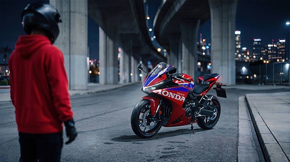 Honda CBR 500R 15 of 19