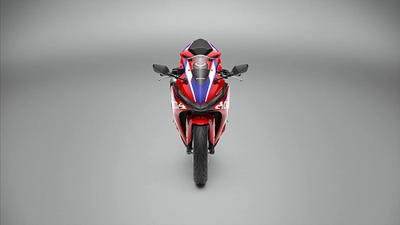 Honda CBR 500R 10 of 19