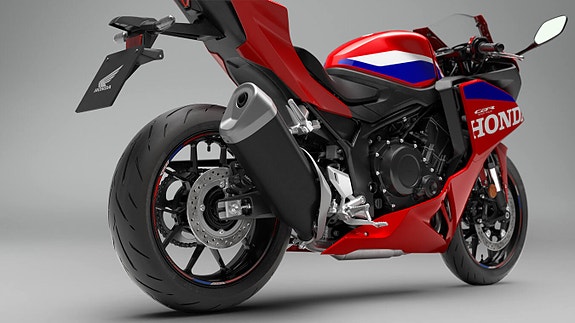 Honda CBR 500R 6 of 19