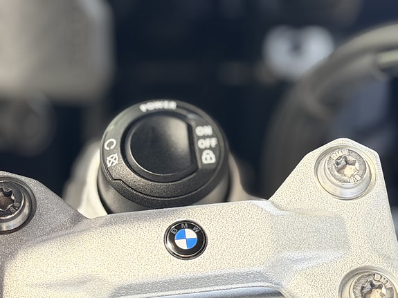 BMW F 750 GS // Full service historikk-Nye dekk// 18 of 30
