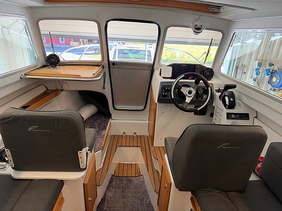 Finnmaster 61 CA 2009 med Suzuki DF150AP 2022 modell 6 of 12