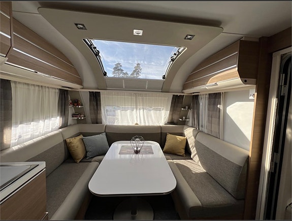 Adria Adora 753 UK 8 of 19