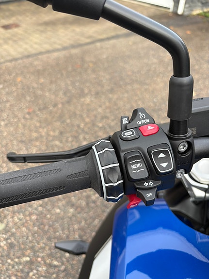 BMW R 1300 R med mye utstyr 24 of 27