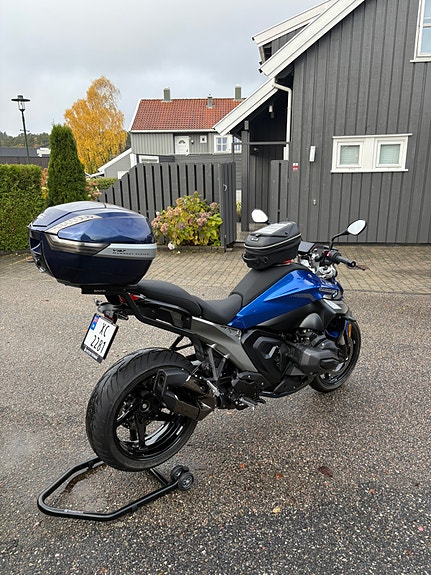BMW R 1300 R med mye utstyr 9 of 27