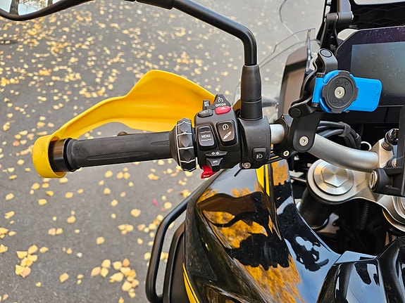 BMW F 850 GS Adventure 7 of 11