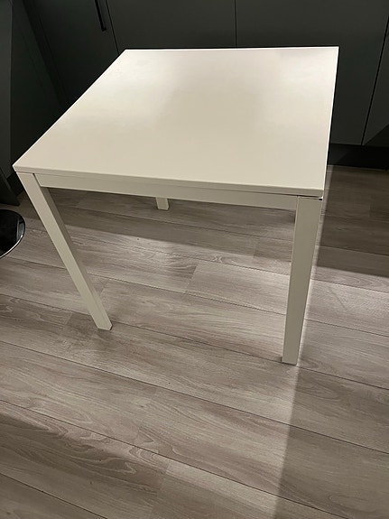 IKEA Melltorp 75x75 spisebord