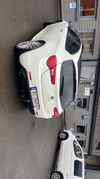 Alfa Romeo Giulietta 4 of 9