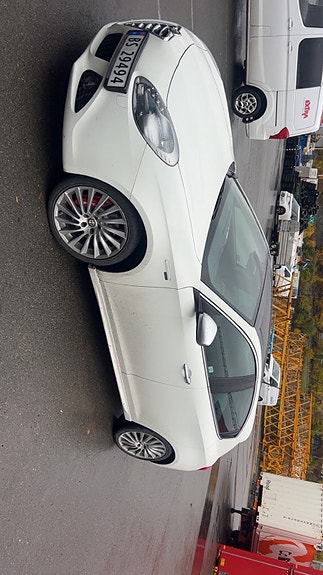 Alfa Romeo Giulietta 3 of 9