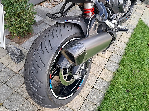 BMW S 1000 XR 6 of 7