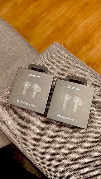 Samsung Galaxy Buds4 Pro Black
