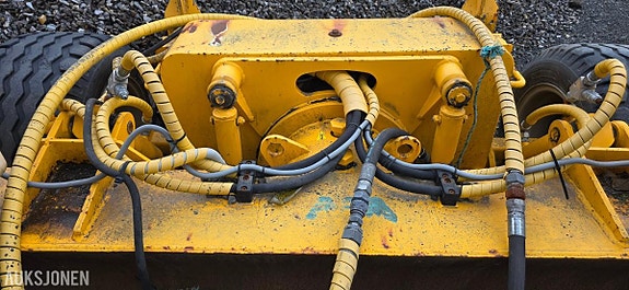 Andre D. Gutzwiller FG 20 frontmontert grader-/avrettingsblad med BM-innfestning og laserstyring 11 of 30