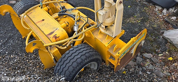 Andre D. Gutzwiller FG 20 frontmontert grader-/avrettingsblad med BM-innfestning og laserstyring 13 of 30