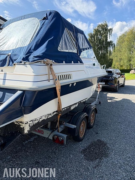 2002 Nor-Dan 610 båt – 21 fot – MerCruiser 1.7 Diesel – Henger 3 of 12