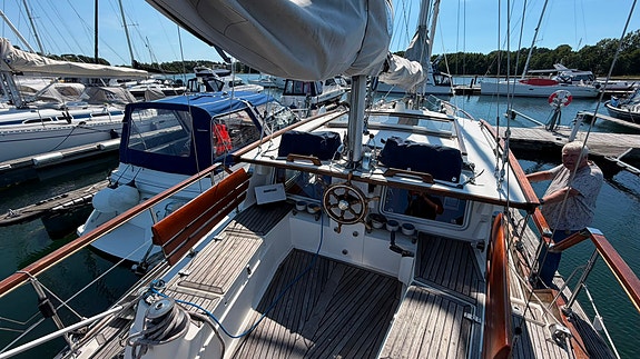 Nauticat 36 – 1985 - Motorseiler med ketchrigg - Mye oppgraderinger - Skipsreg 11 of 30