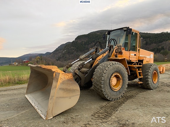 Volvo L120B Hjullaster m/ Skuffe 3 of 30