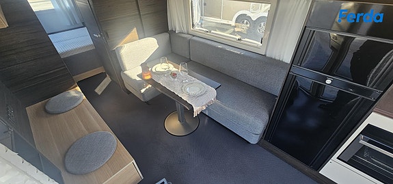 Adria Astella 704HP 3 of 23