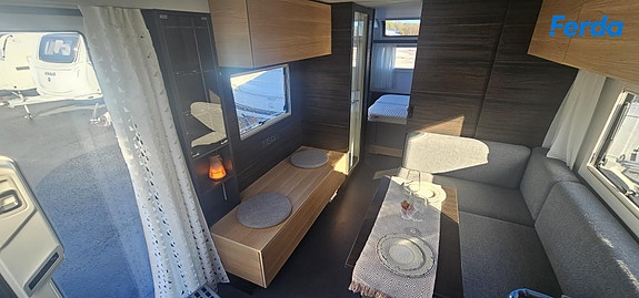 Adria Astella 704HP 11 of 23