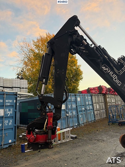 Huddig 1260B Traktorgraver m/ skinnehjul - 3 skuffer, tilt og mannskapskurv 19 of 30