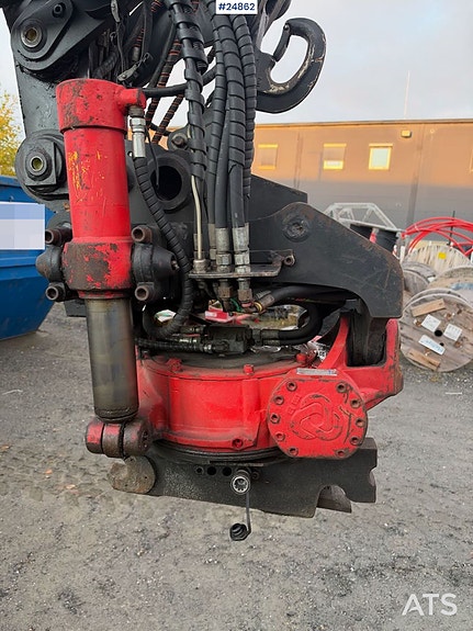 Huddig 1260B Traktorgraver m/ skinnehjul - 3 skuffer, tilt og mannskapskurv 20 of 30