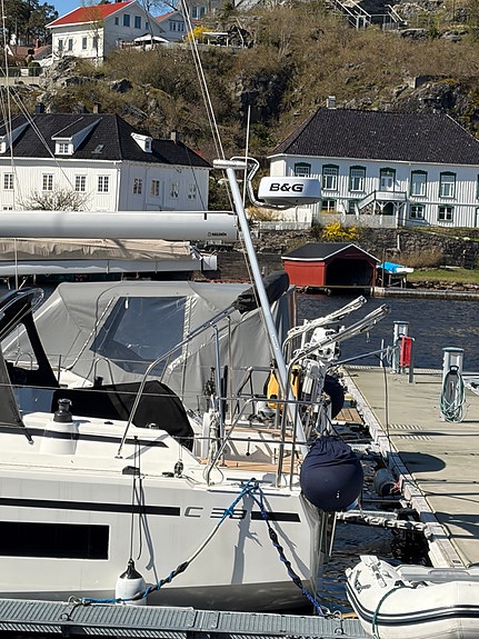 Beste utstyrte Bavaria C38 , kun ny eier mangler. Vi er veldig fleksibel 10 of 30