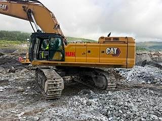 Cat 395 7 of 30