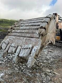 Cat 395 18 of 30
