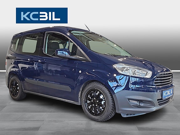 Ford Transit Courier 18 of 20