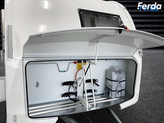 Adria Altea 432 PX 18 of 21