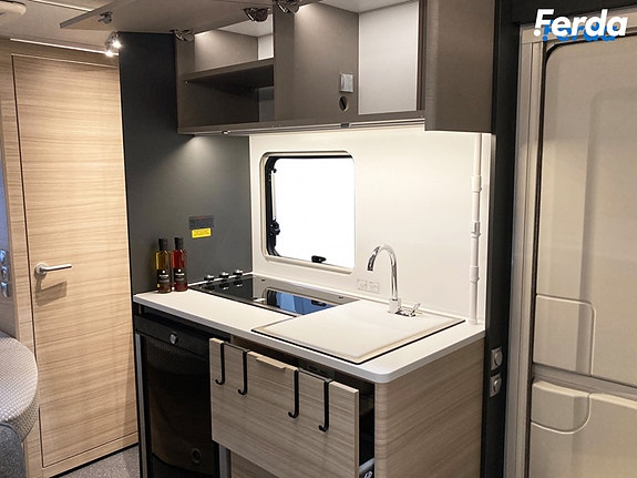Adria Altea 432 PX 8 of 21