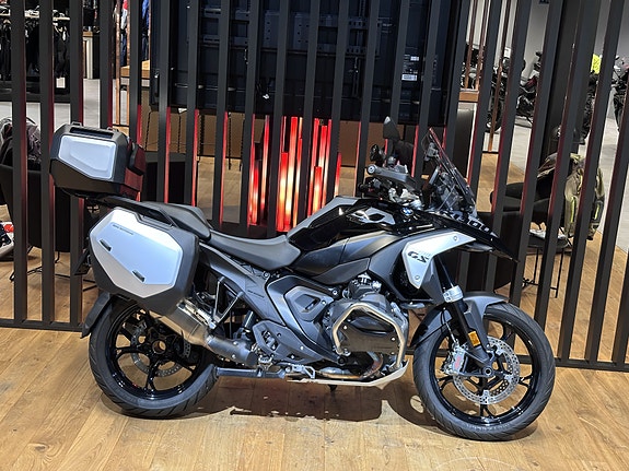 BMW R 1300 GS "Fullutstyrt" med koffertsett 2 of 9