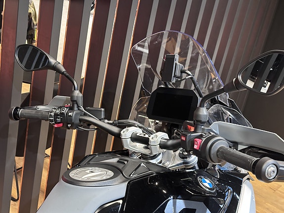 BMW R 1300 GS "Fullutstyrt" med koffertsett 7 of 9