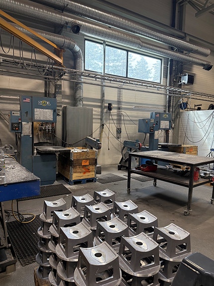 Etterbehandling av støpte aluminiumskomponenter