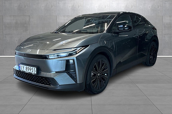 Toyota C-HR+