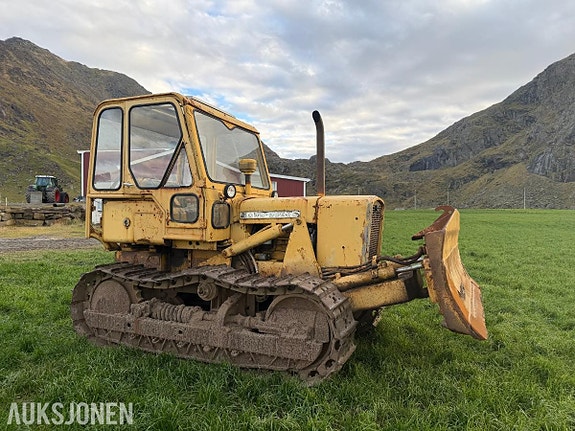 John Deere 450B 3 of 8