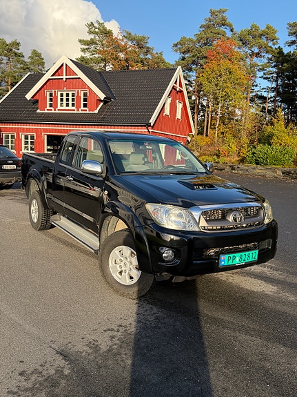 Toyota HiLux