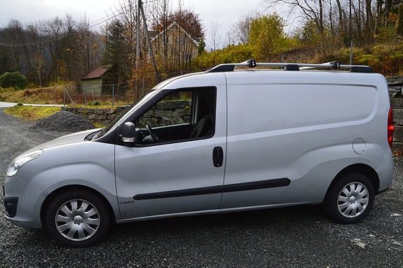 Opel Combo 2 of 16